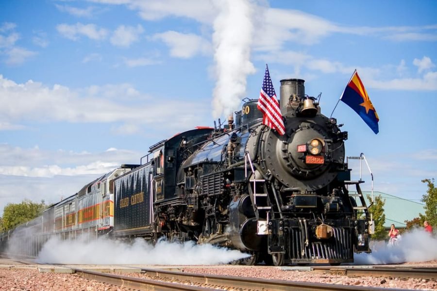 From Williams: Grand Canyon Railway Round-Trip Train Ticket